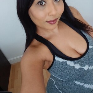 MissJasmineUK live cam video preview
