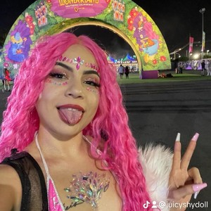Messylittle1 live cam video preview