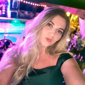 Bless_Ass live cam video preview