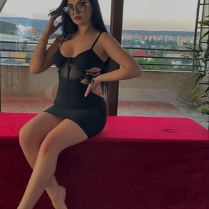 SeleneKiss live cam video preview