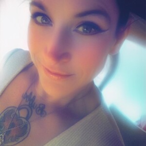 MinaRose live cam video preview