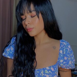 Ebony_69 featured webcam