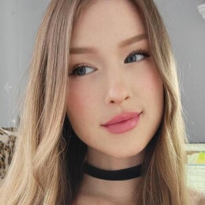 GemmaMinx featured webcam