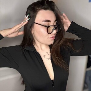 Jasmin_Starr Woman webcam from Ukraine