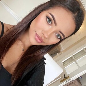 KeylaMoont Woman webcam from Colombia